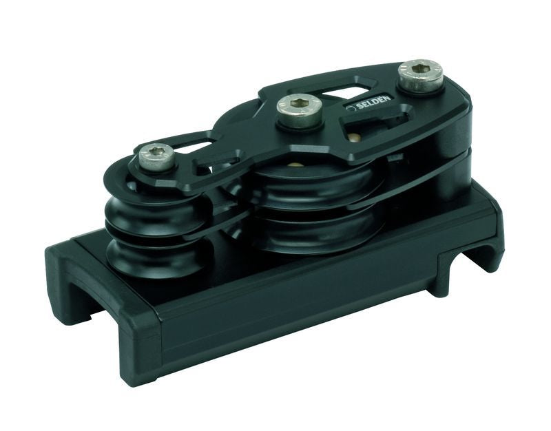 Seldén Performance Endstück für Genuaschiene System 30 mit doppeltem Umlenkblock für Kontrolleine