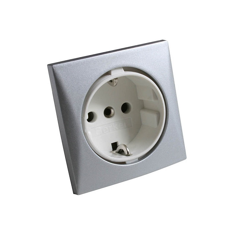 230V Einbausteckdose