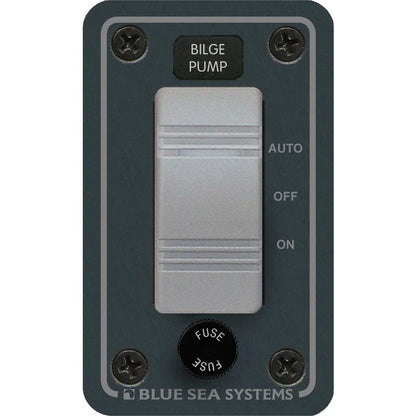 Blue Sea Wasserbeständiges 12-V-DC-Panel